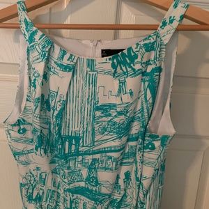 New retro looking dress